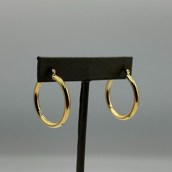 Fashion Jewelry Jewelry - 3/$30 Hoop Earrings Gold Tone Classic Polished Round Latch Back 1.25in